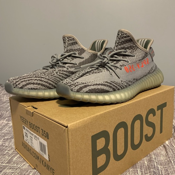 Yeezy - Picture 4 of 7